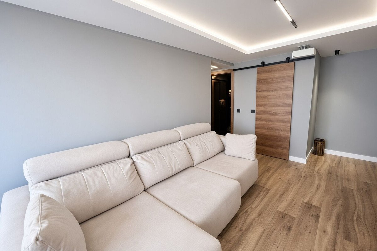 3 Bed Middle Floor Apartment in Estepona
