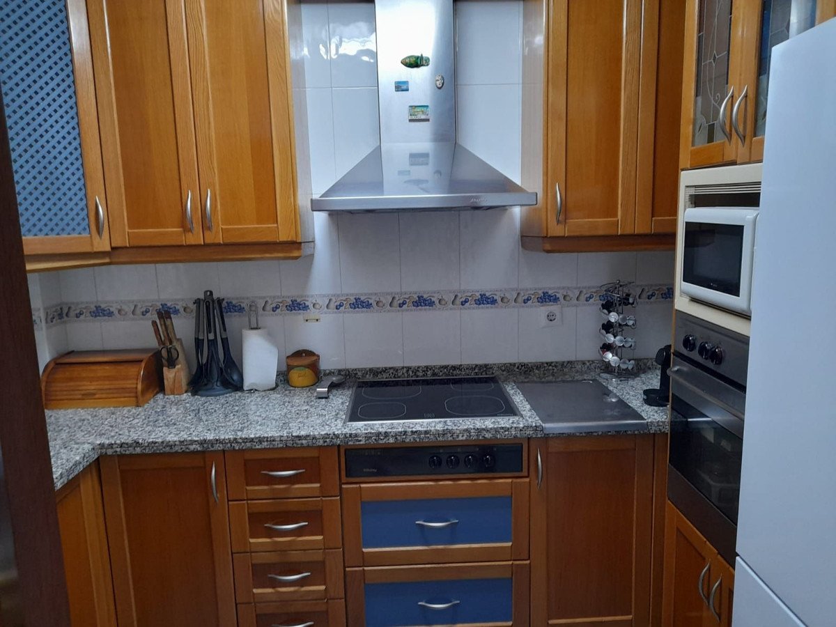 2 Bed Middle Floor Apartment in Benalmadena