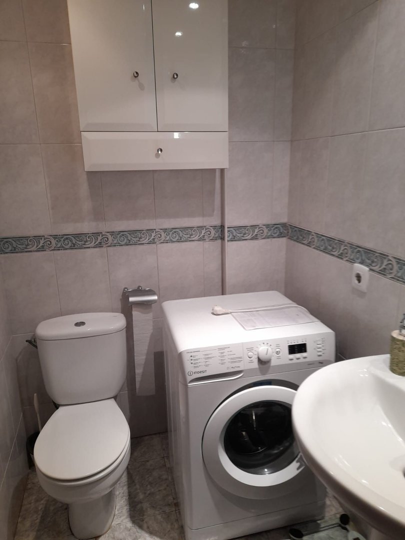 2 Bed Middle Floor Apartment in Benalmadena