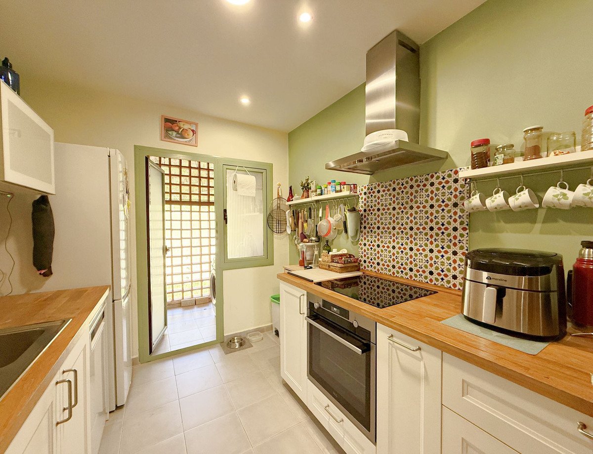 2 Bed Penthouse in Estepona