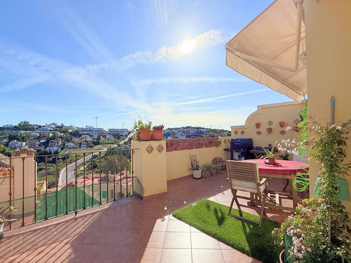 2 Bed Penthouse in Estepona
