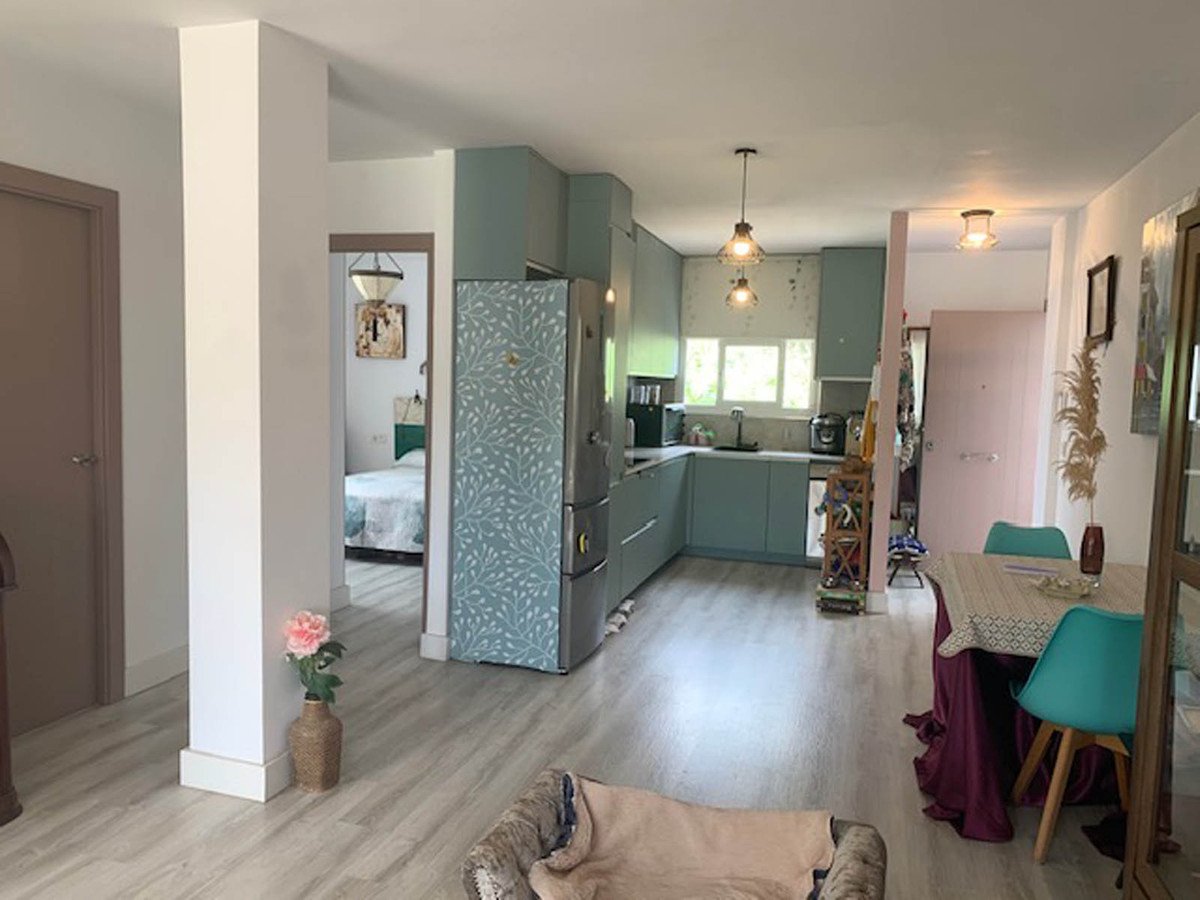 1 Bed Middle Floor Apartment in Mijas Costa