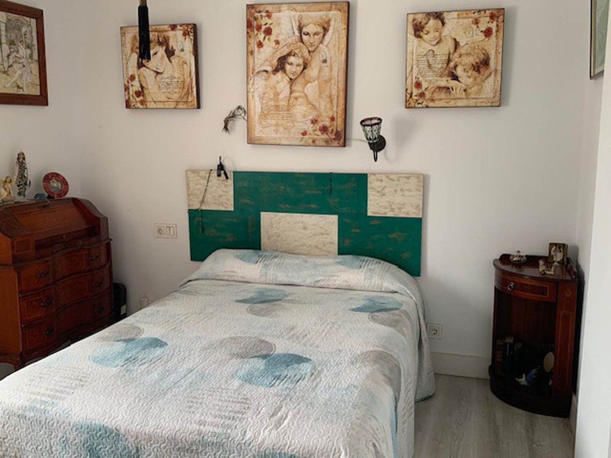 1 Bed Middle Floor Apartment in Mijas Costa