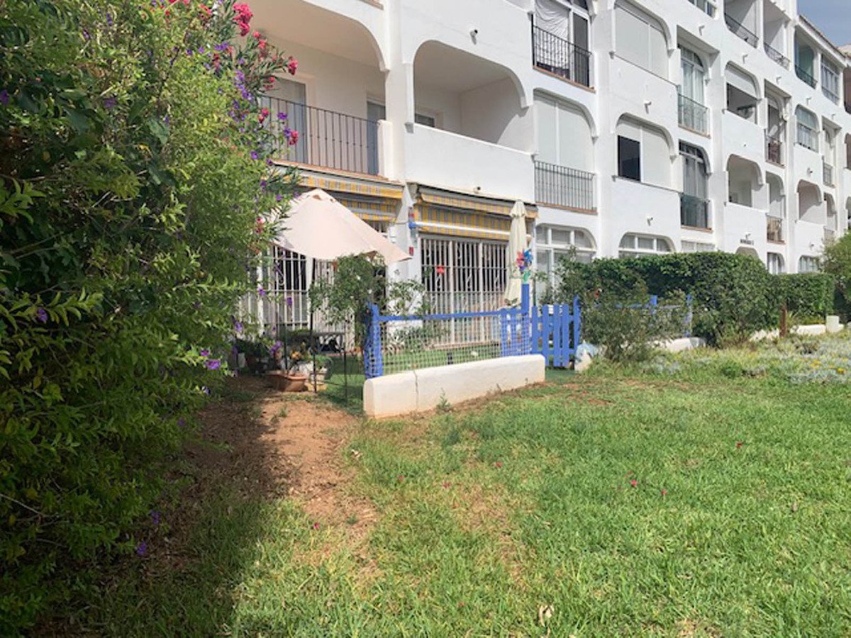 1 Bed Middle Floor Apartment in Mijas Costa