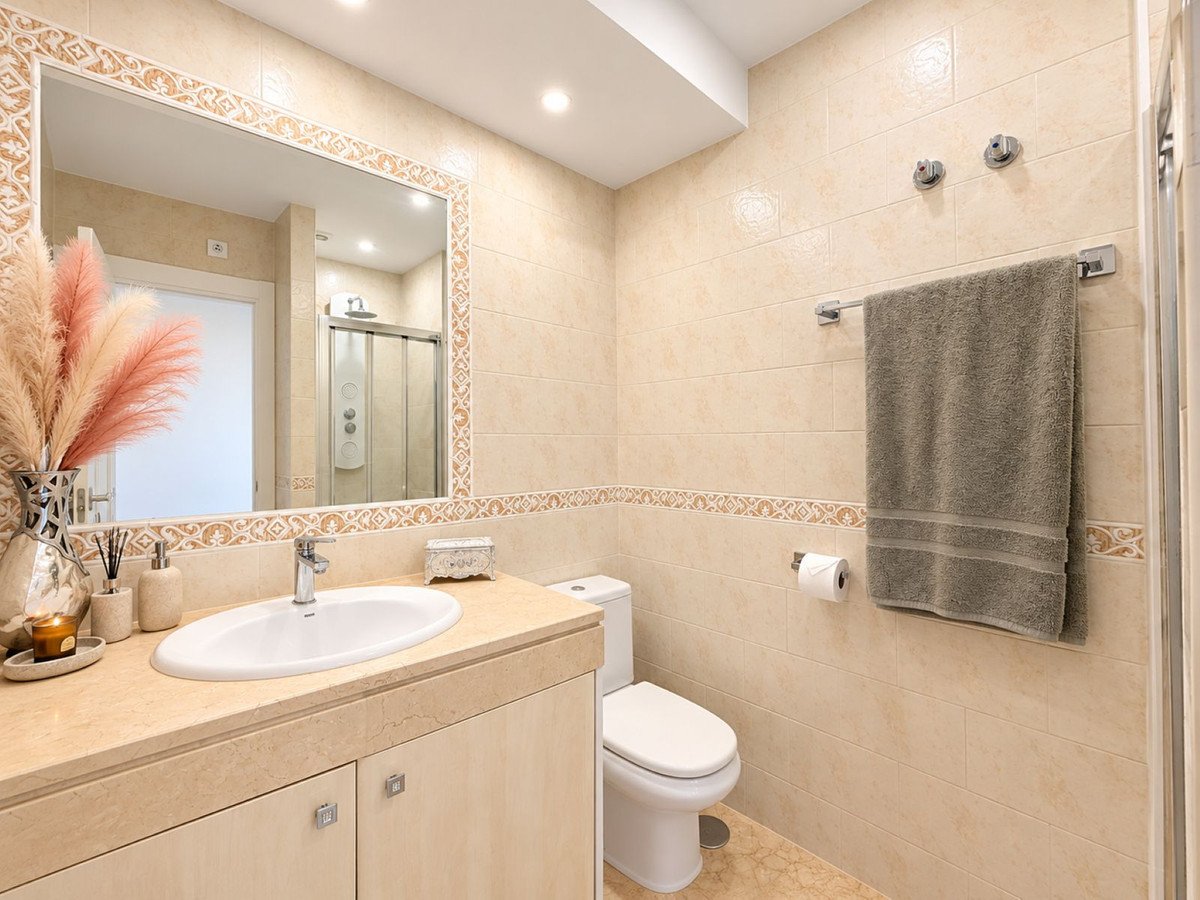 3 Bed Detached Villa in La Duquesa