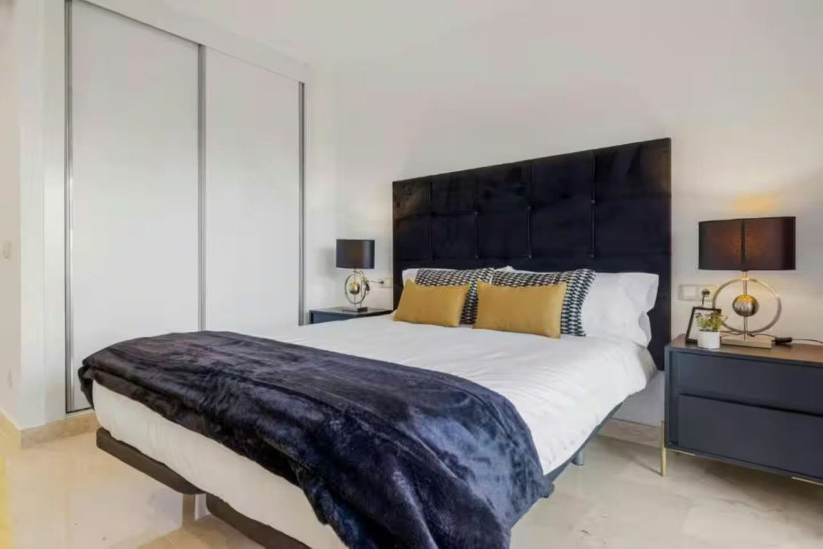 2 Bed Ground Floor Apartment in Estepona