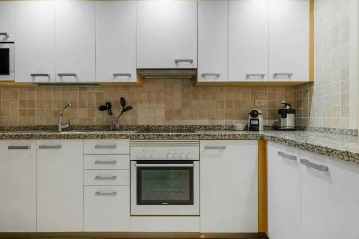 2 Bed Ground Floor Apartment in Estepona