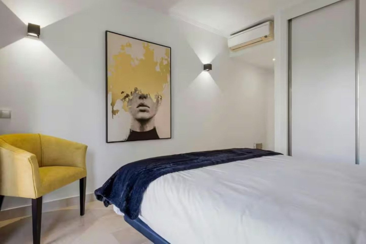 2 Bed Ground Floor Apartment in Estepona