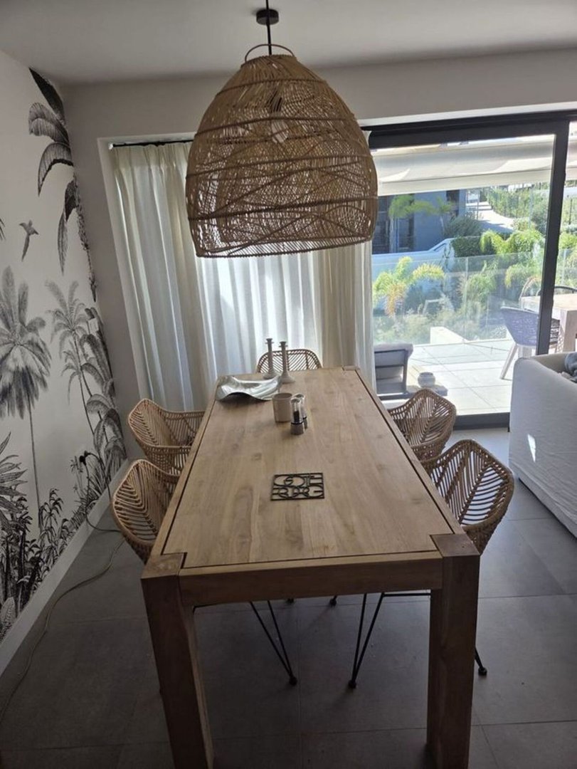 3 Bed Middle Floor Apartment in Estepona