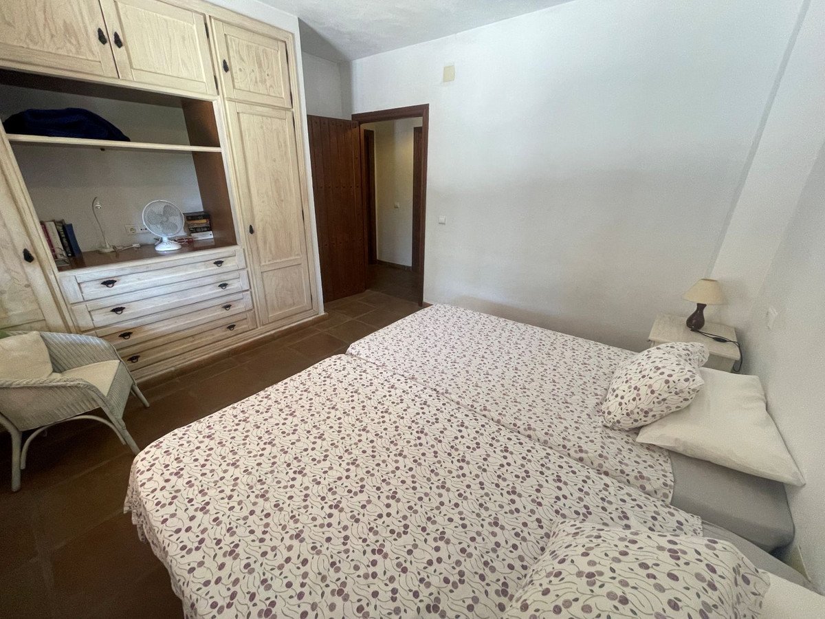 5 Bed Finca - Cortijo in Alora