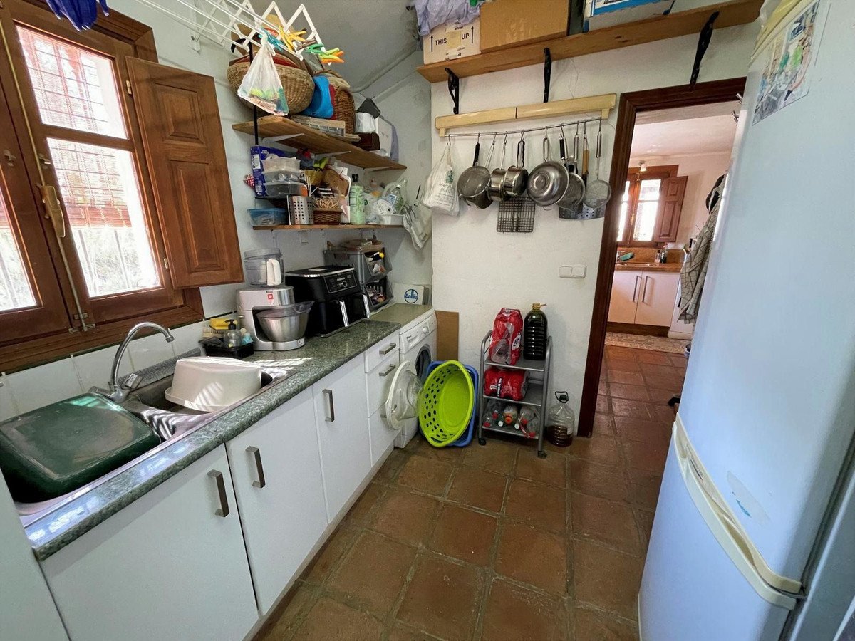 5 Bed Finca - Cortijo in Alora