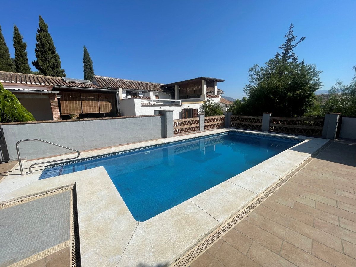 5 Bed Finca - Cortijo in Alora