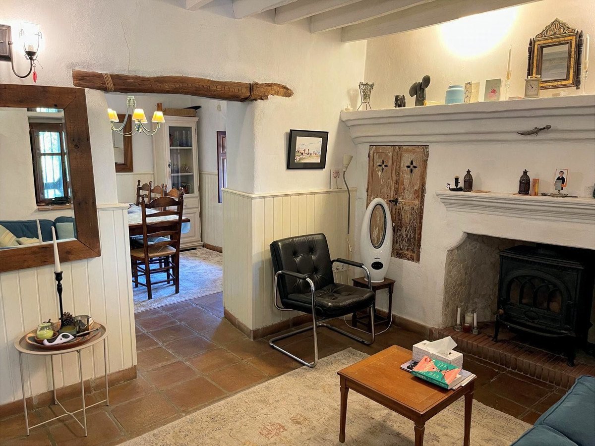 5 Bed Finca - Cortijo in Alora
