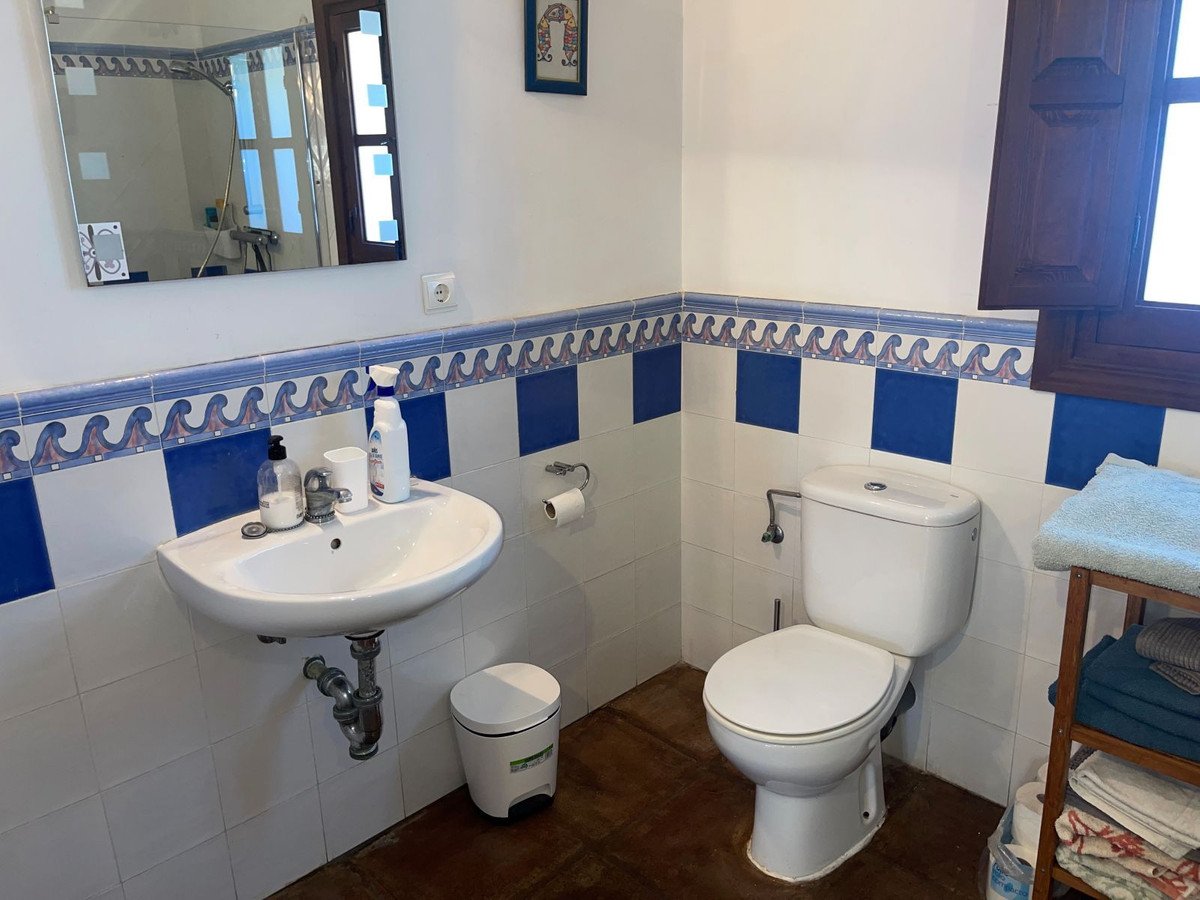 5 Bed Finca - Cortijo in Alora