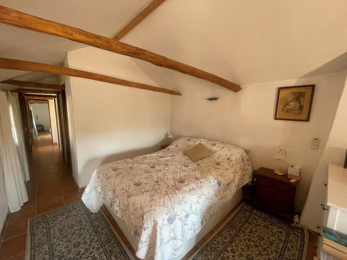 5 Bed Finca - Cortijo in Alora