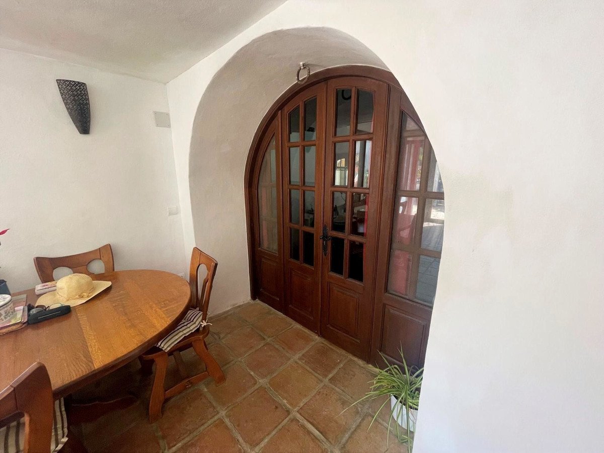 5 Bed Finca - Cortijo in Alora