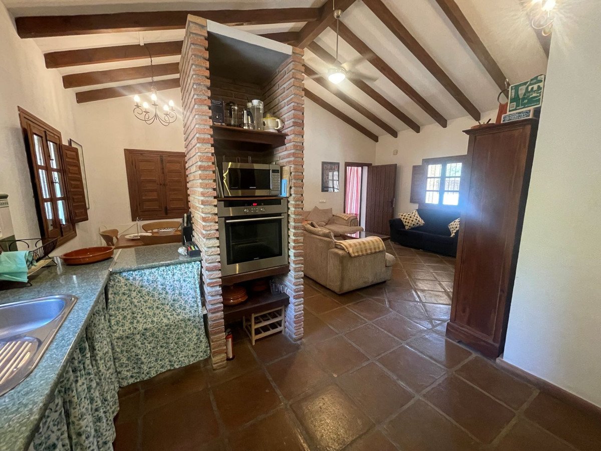 5 Bed Finca - Cortijo in Alora