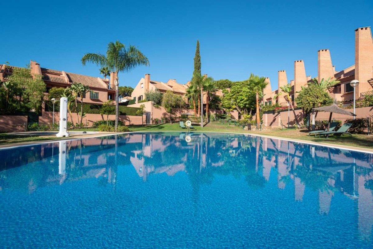 5 Bed Townhouse in Marbella