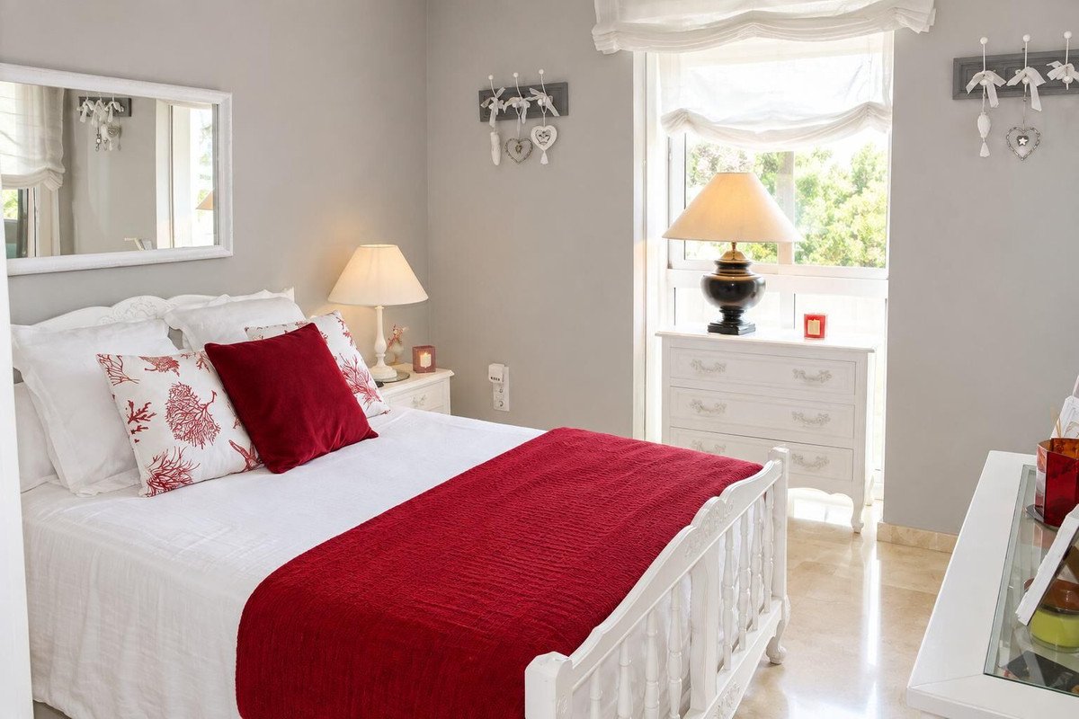 5 Bed Townhouse in Marbella