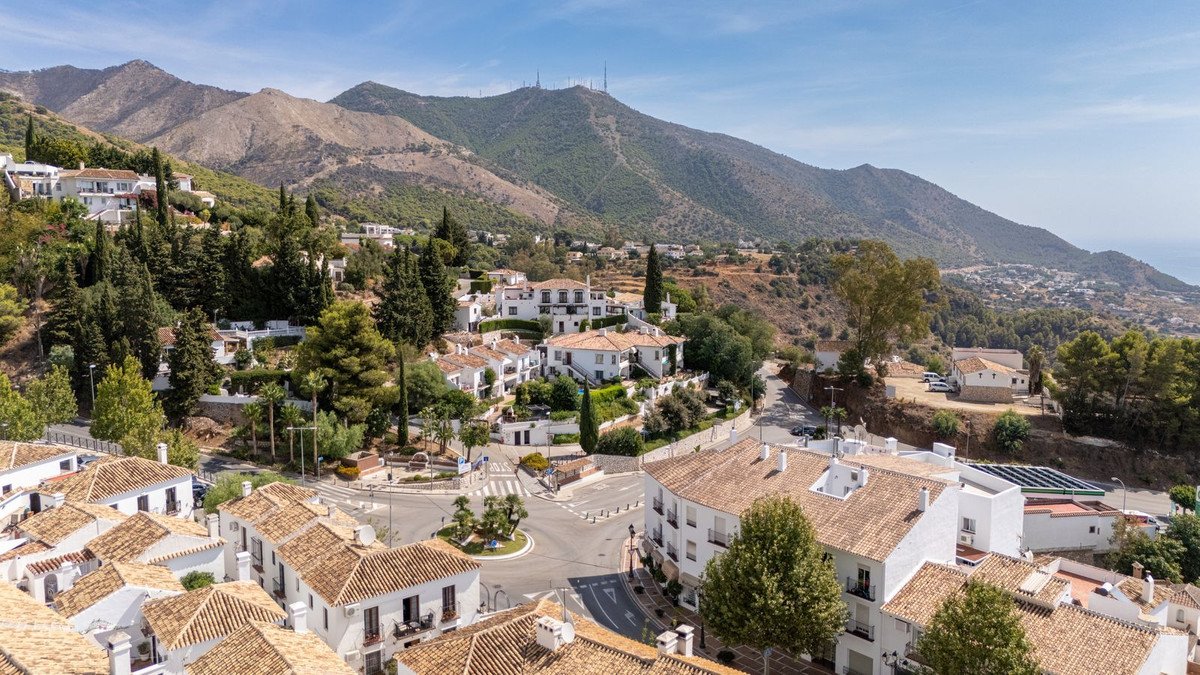 2 Bed Townhouse in Mijas