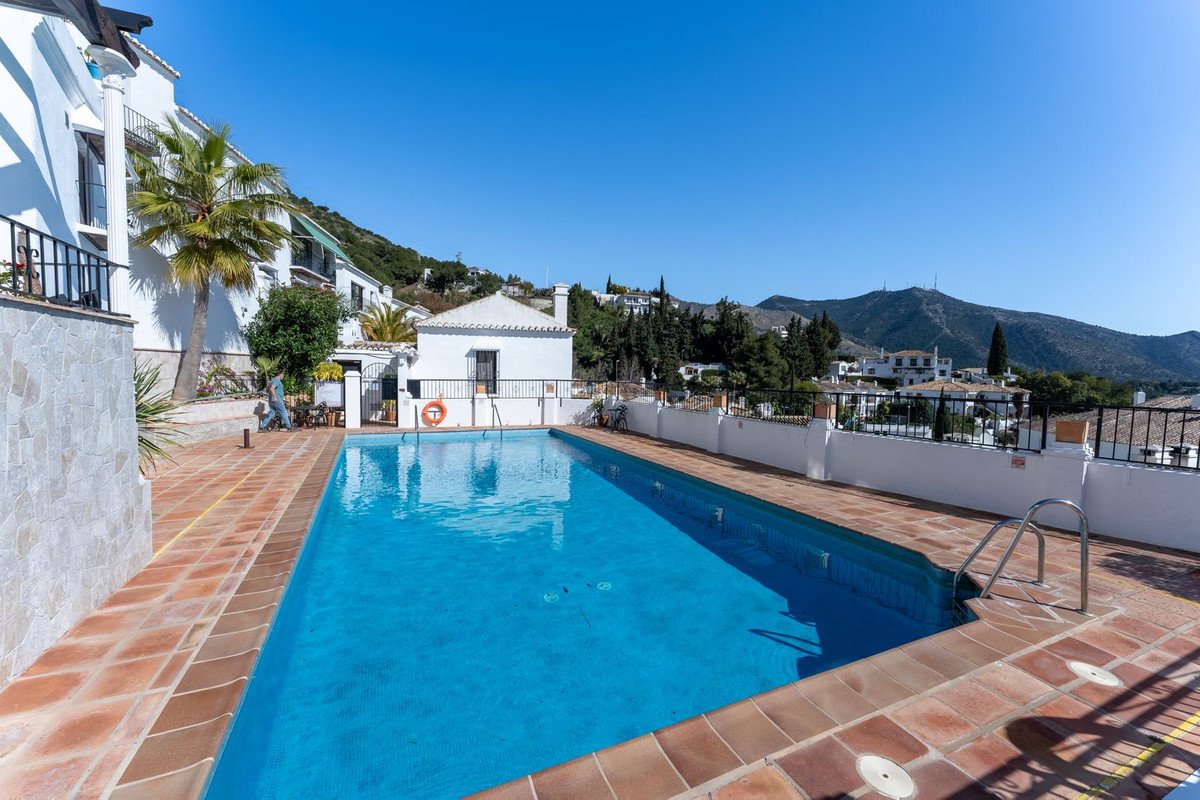 2 Bed Townhouse in Mijas