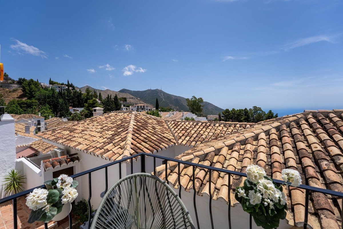 2 Bed Townhouse in Mijas