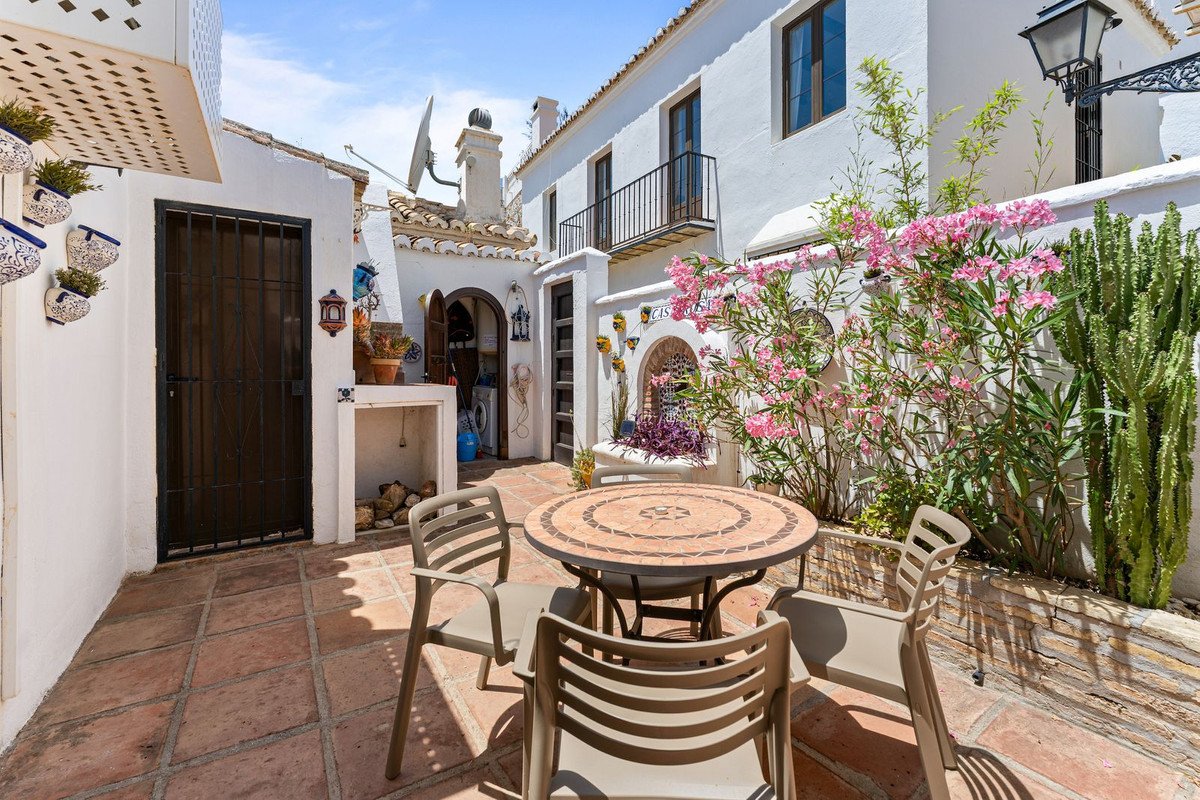 2 Bed Townhouse in Mijas