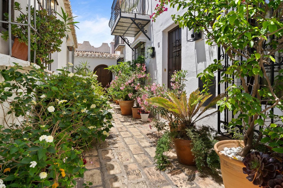 2 Bed Townhouse in Mijas