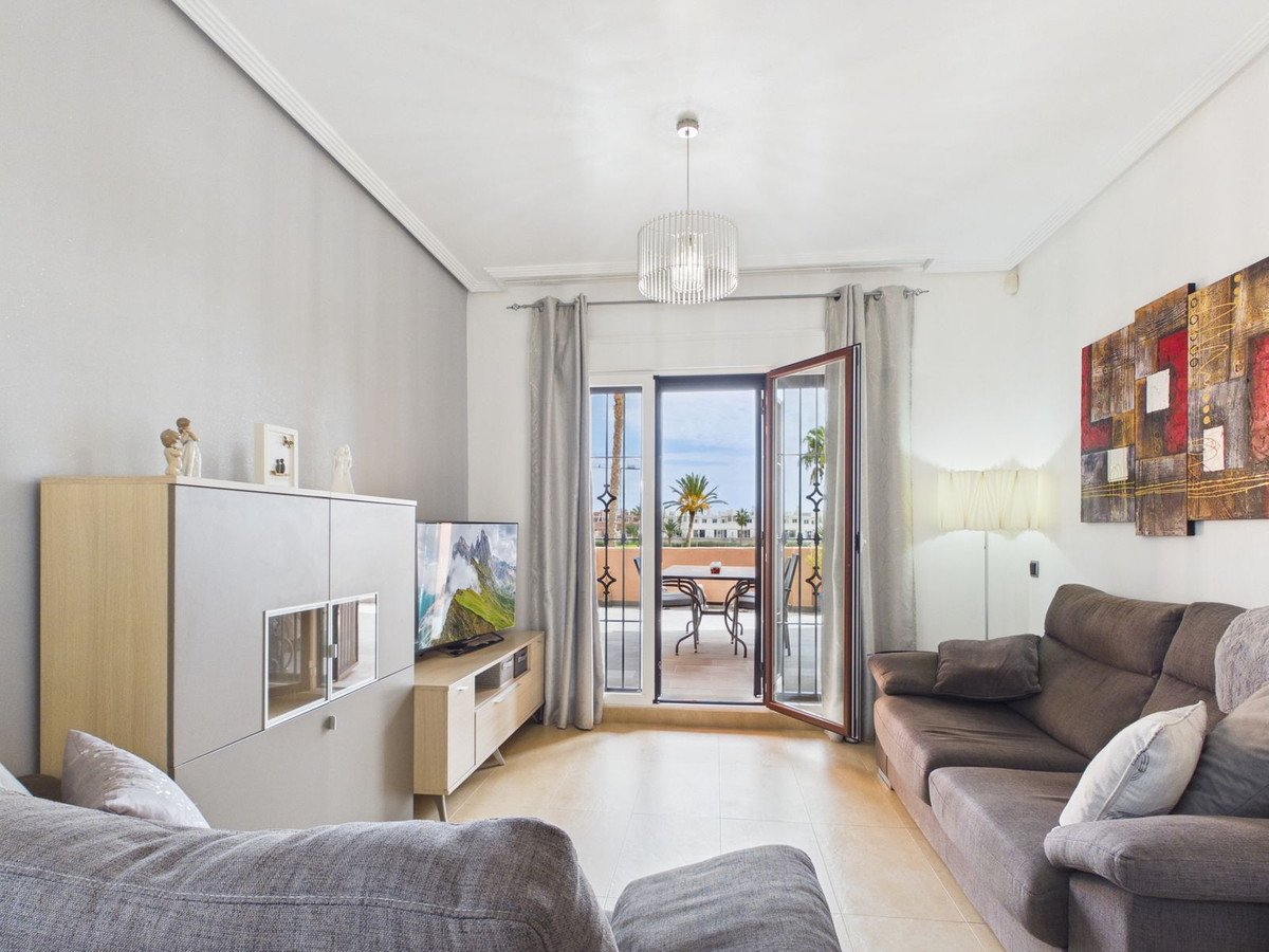 3 Bed Ground Floor Apartment in Los Alcazares