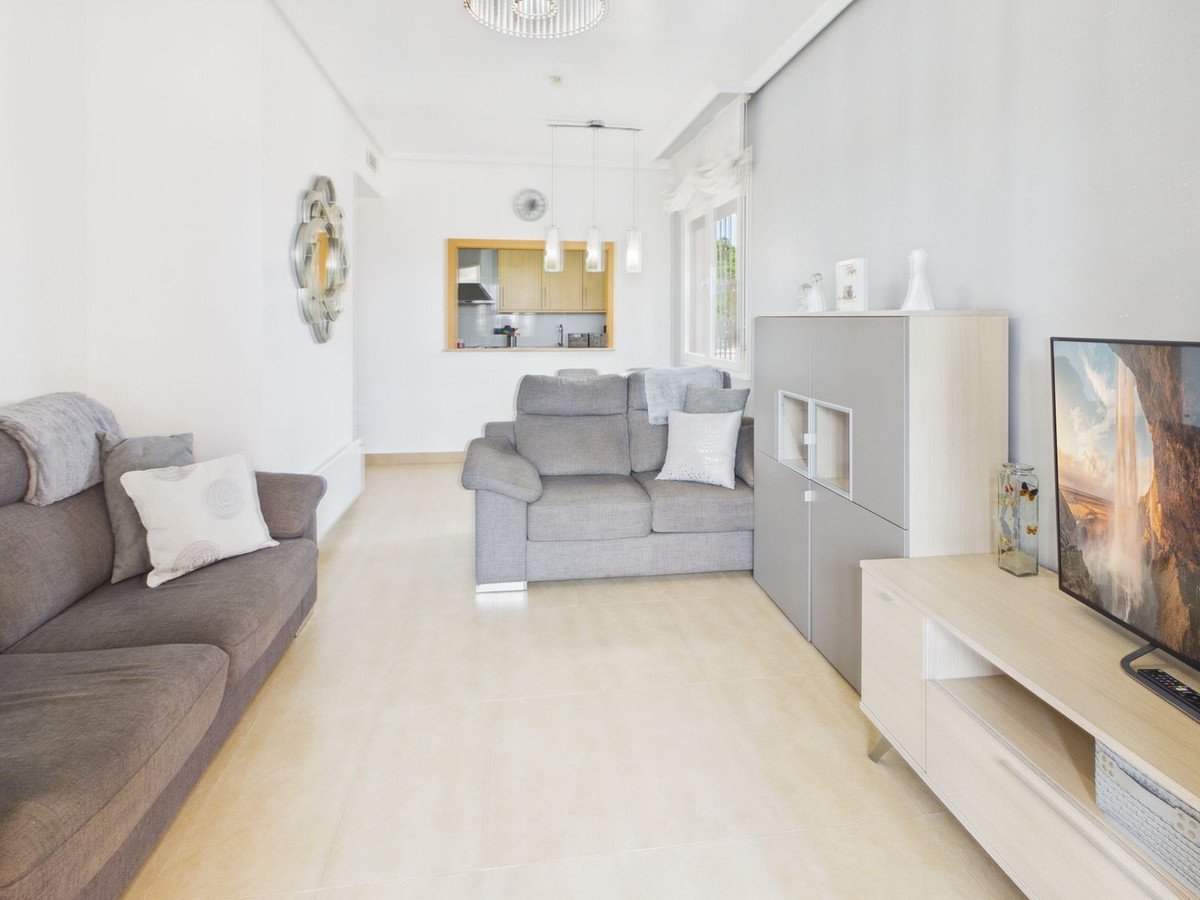 3 Bed Ground Floor Apartment in Los Alcazares