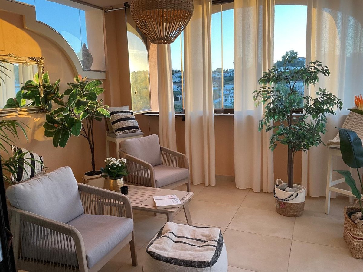 2 Bed Penthouse in Estepona