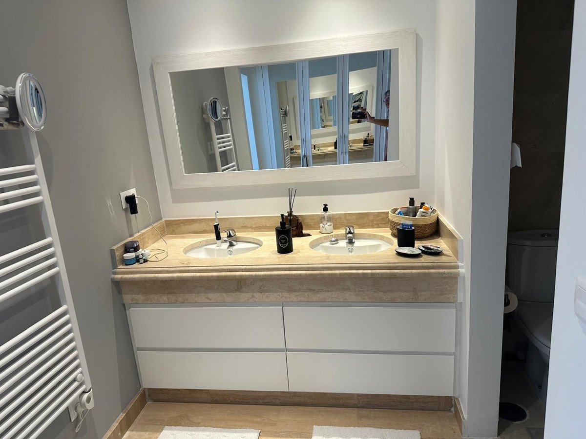 2 Bed Penthouse in Estepona