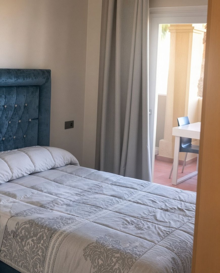 3 Bed Middle Floor Apartment in Bel Air