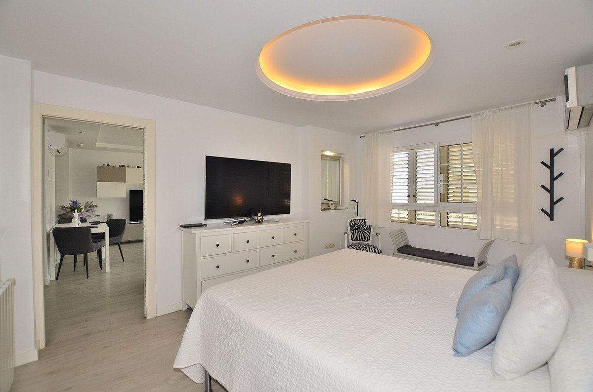 2 Bed Top Floor Apartment in Arroyo de la Miel
