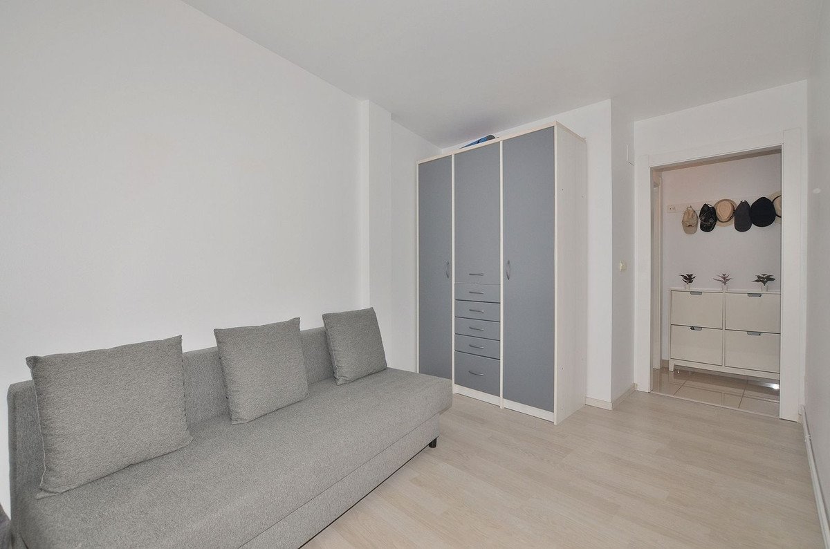 2 Bed Top Floor Apartment in Arroyo de la Miel