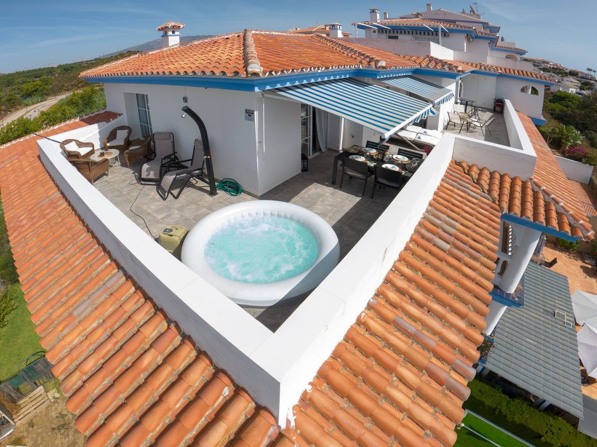 3 Bed Penthouse in El Faro