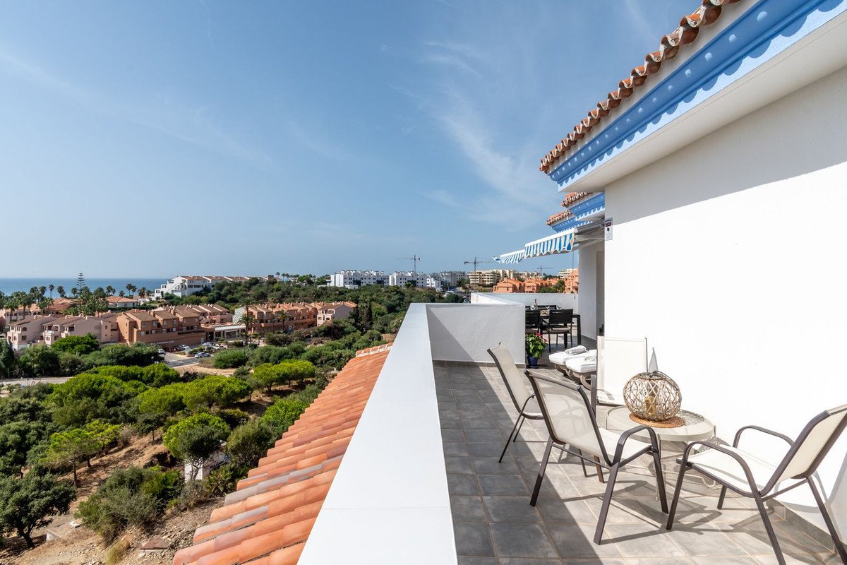 3 Bed Penthouse in El Faro