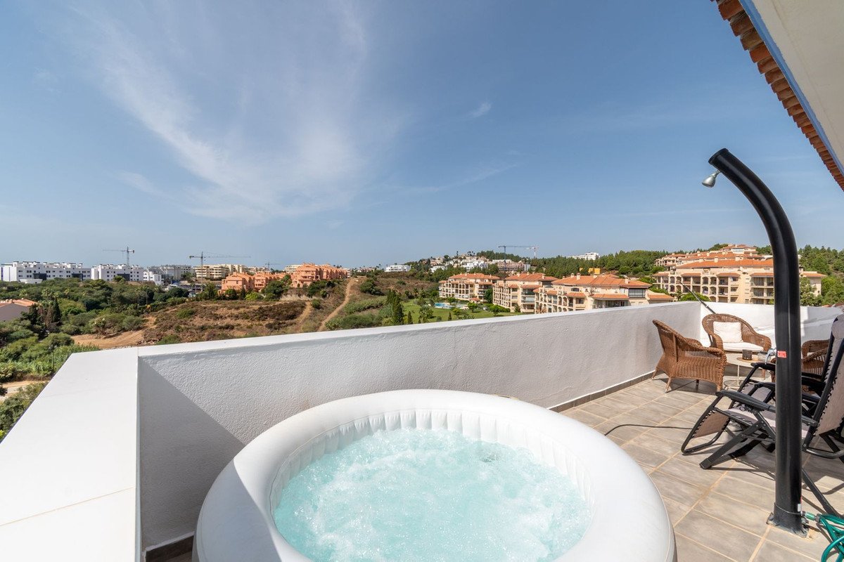 3 Bed Penthouse in El Faro