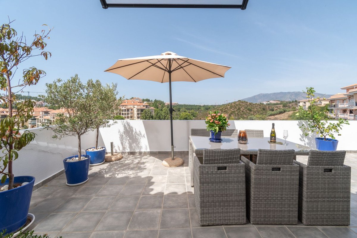 3 Bed Penthouse in El Faro