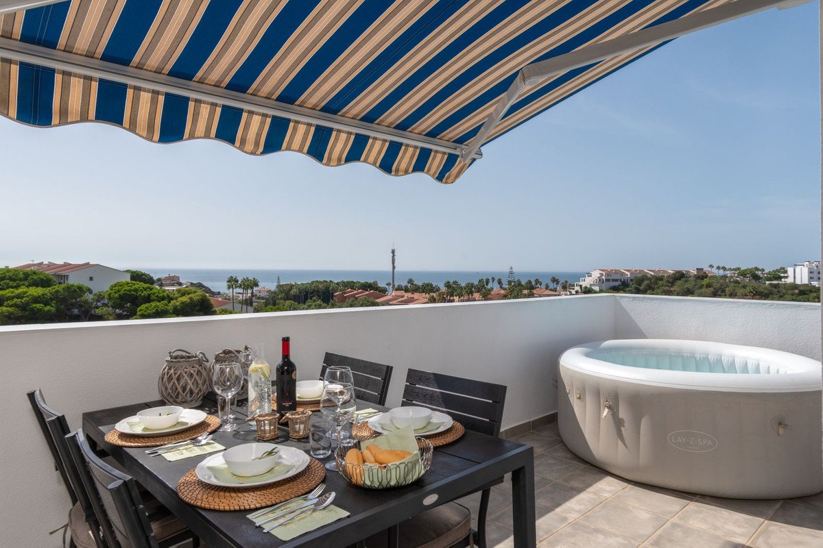 3 Bed Penthouse in El Faro
