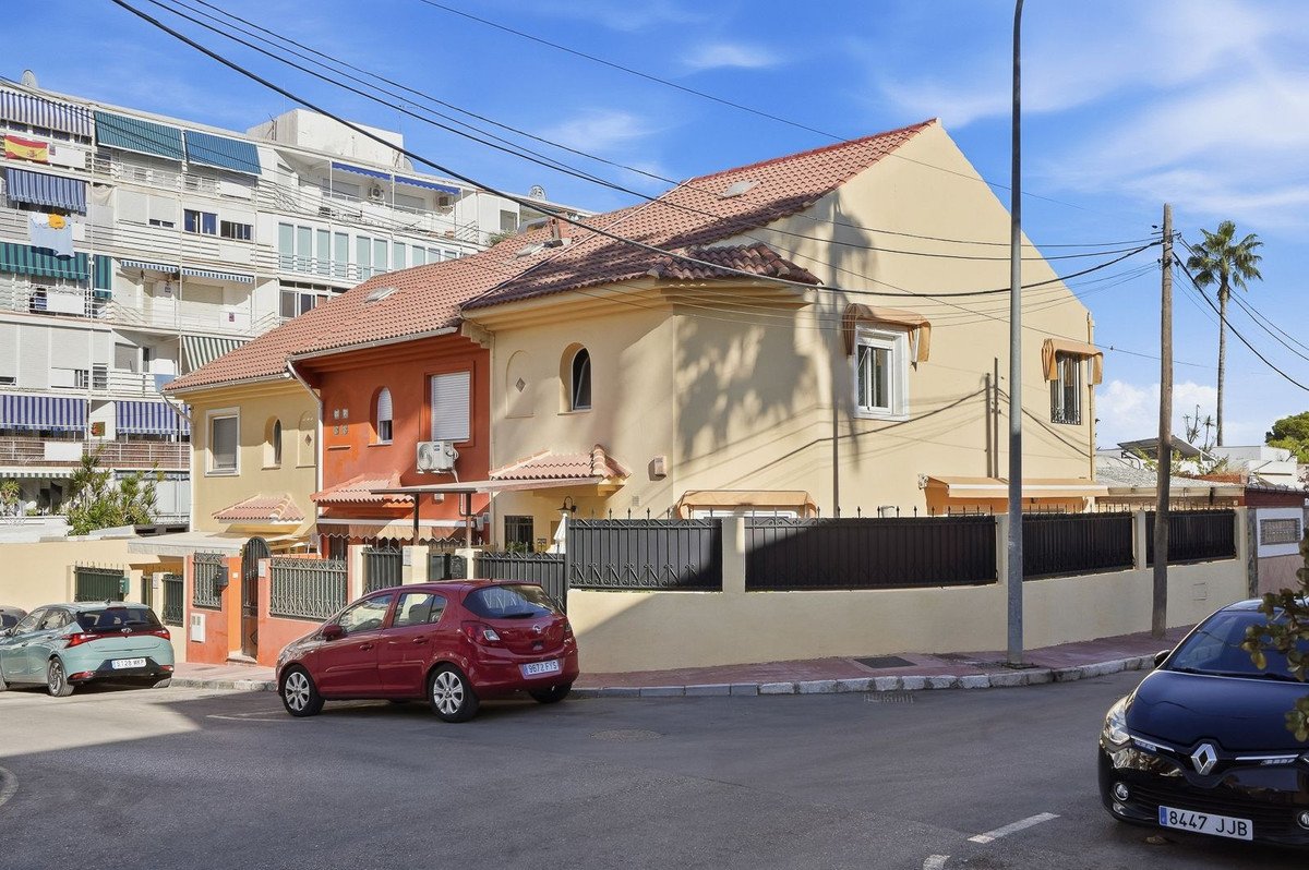 4 Bed Townhouse in Arroyo de la Miel