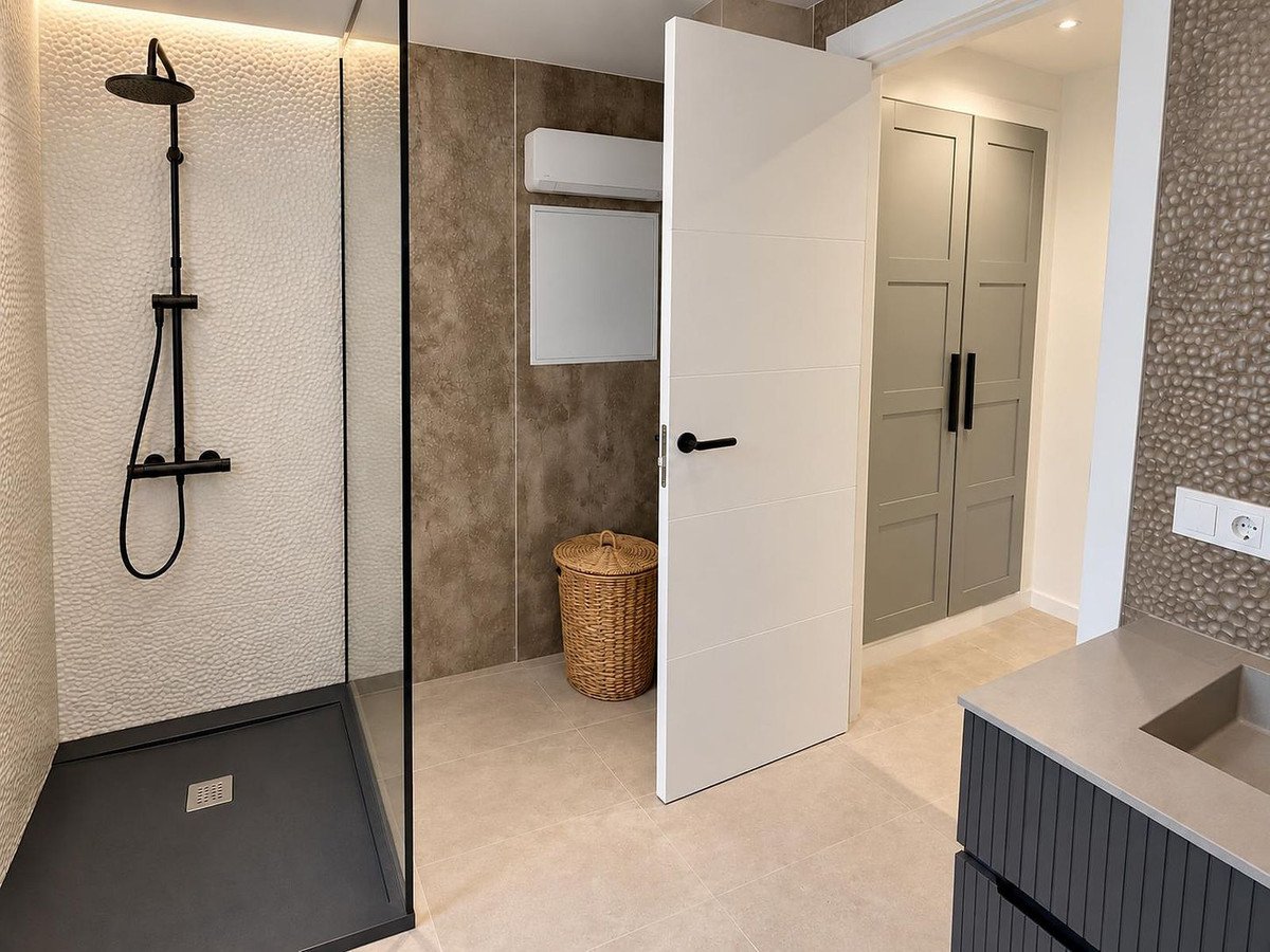 3 Bed Penthouse in Riviera del Sol