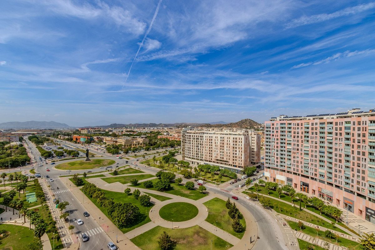 3 Bed Penthouse in Teatinos