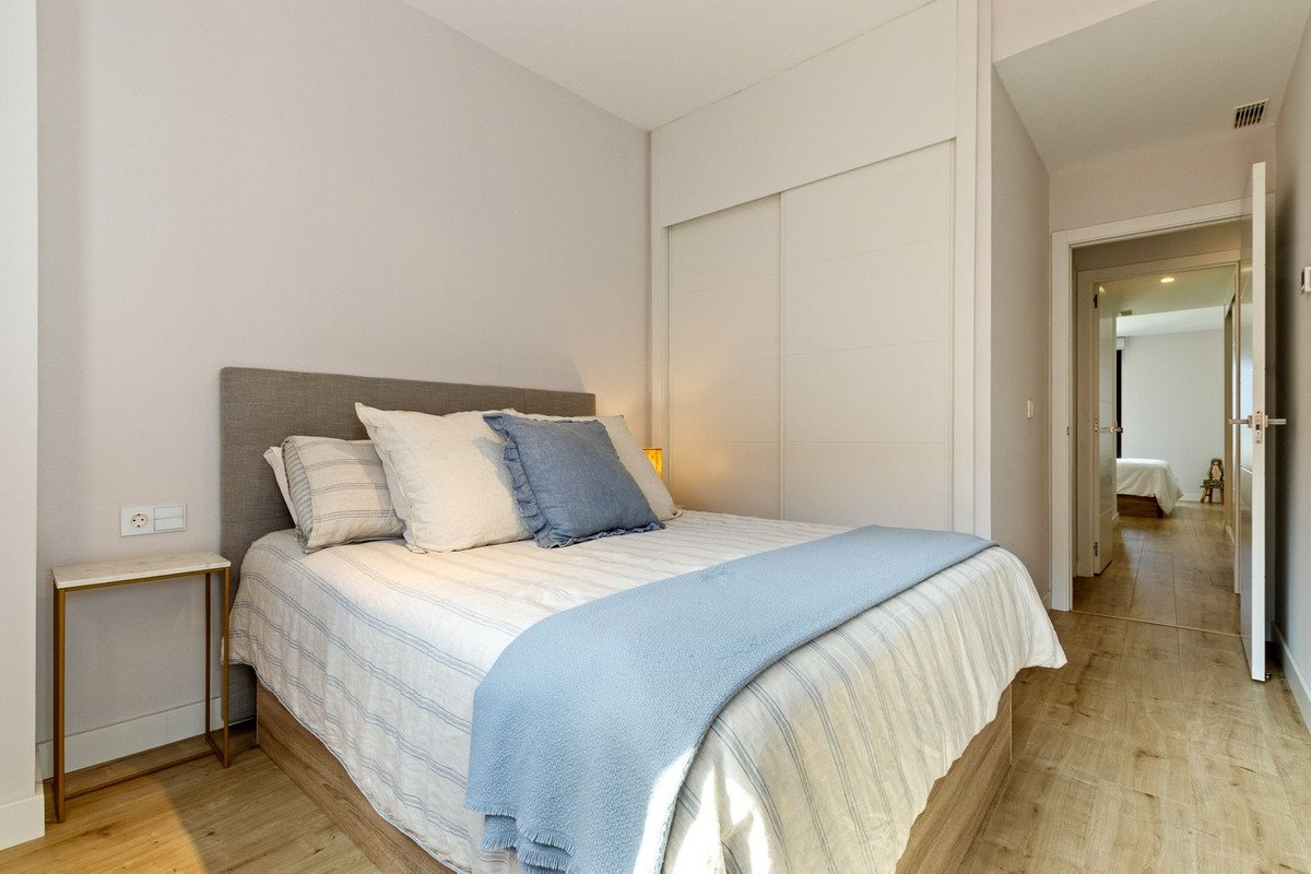 3 Bed Penthouse in Teatinos