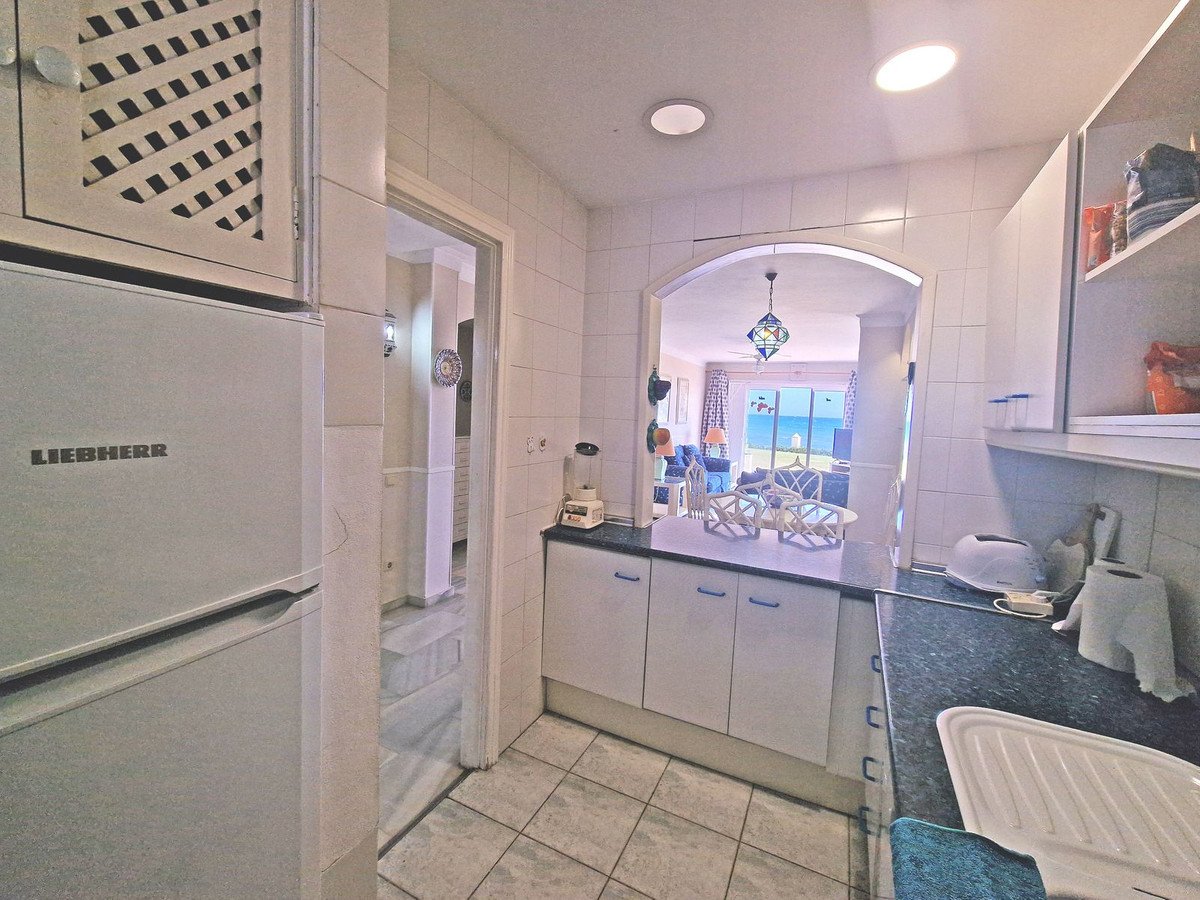 2 Bed Ground Floor Apartment in Calahonda