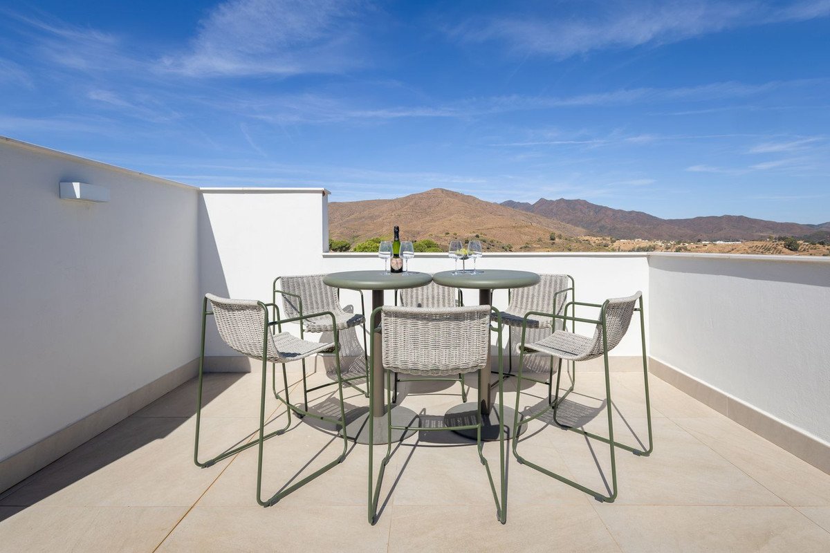 3 Bed Penthouse in La Cala Golf