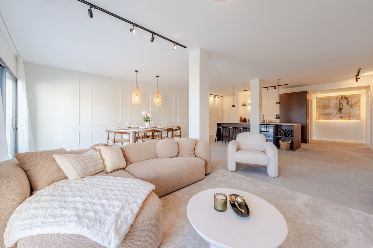 3 Bed Middle Floor Apartment in La Quinta