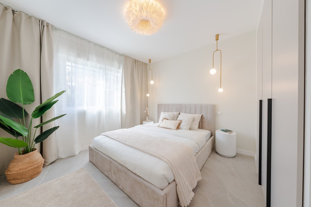3 Bed Middle Floor Apartment in La Quinta