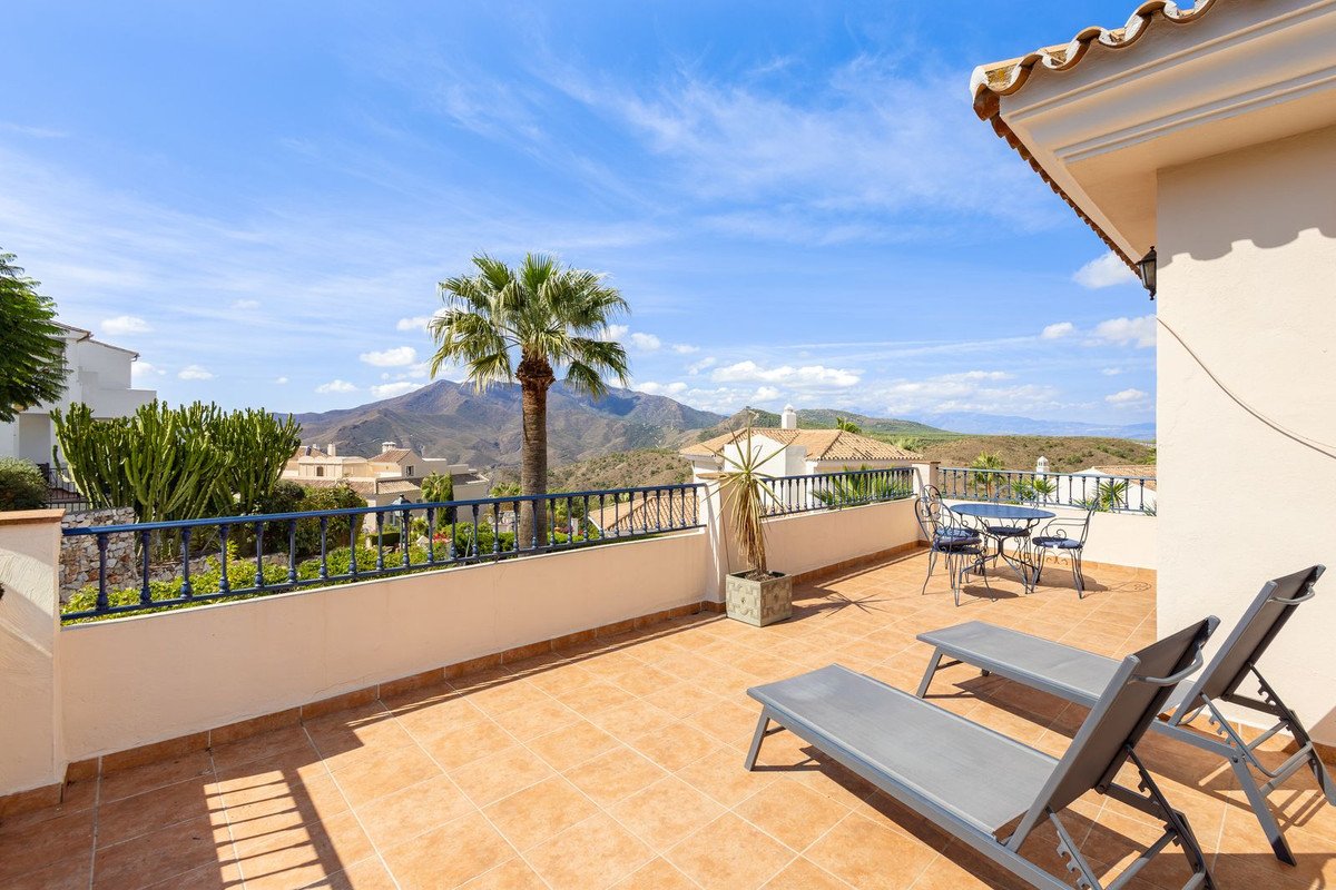 3 Bed Detached Villa in Alhaurin Golf