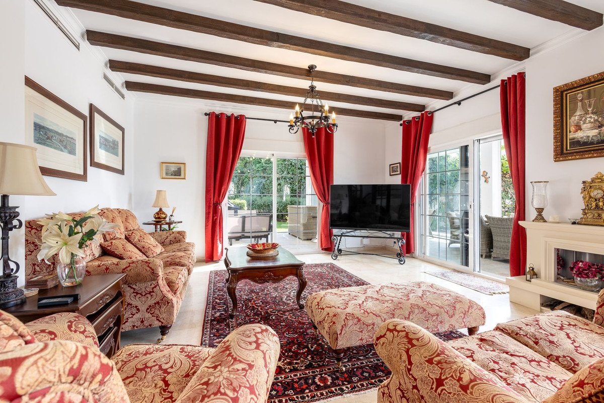 3 Bed Detached Villa in Alhaurin Golf